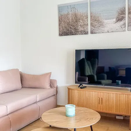 Sunset & Sea Family Apartment