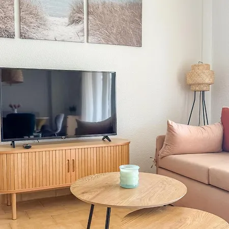 Sunset & Sea Family Apartment *